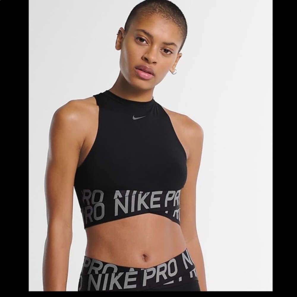 Nike Pro Intertwist Training Top Sports Bra